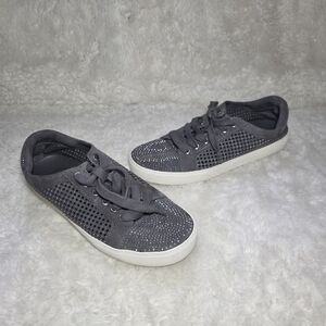 Vince Camuto Chenta Crystal Embellished Suede Sneakers French Grey 7.5